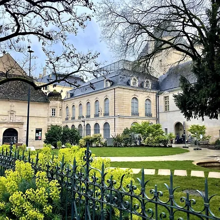 La Chouette